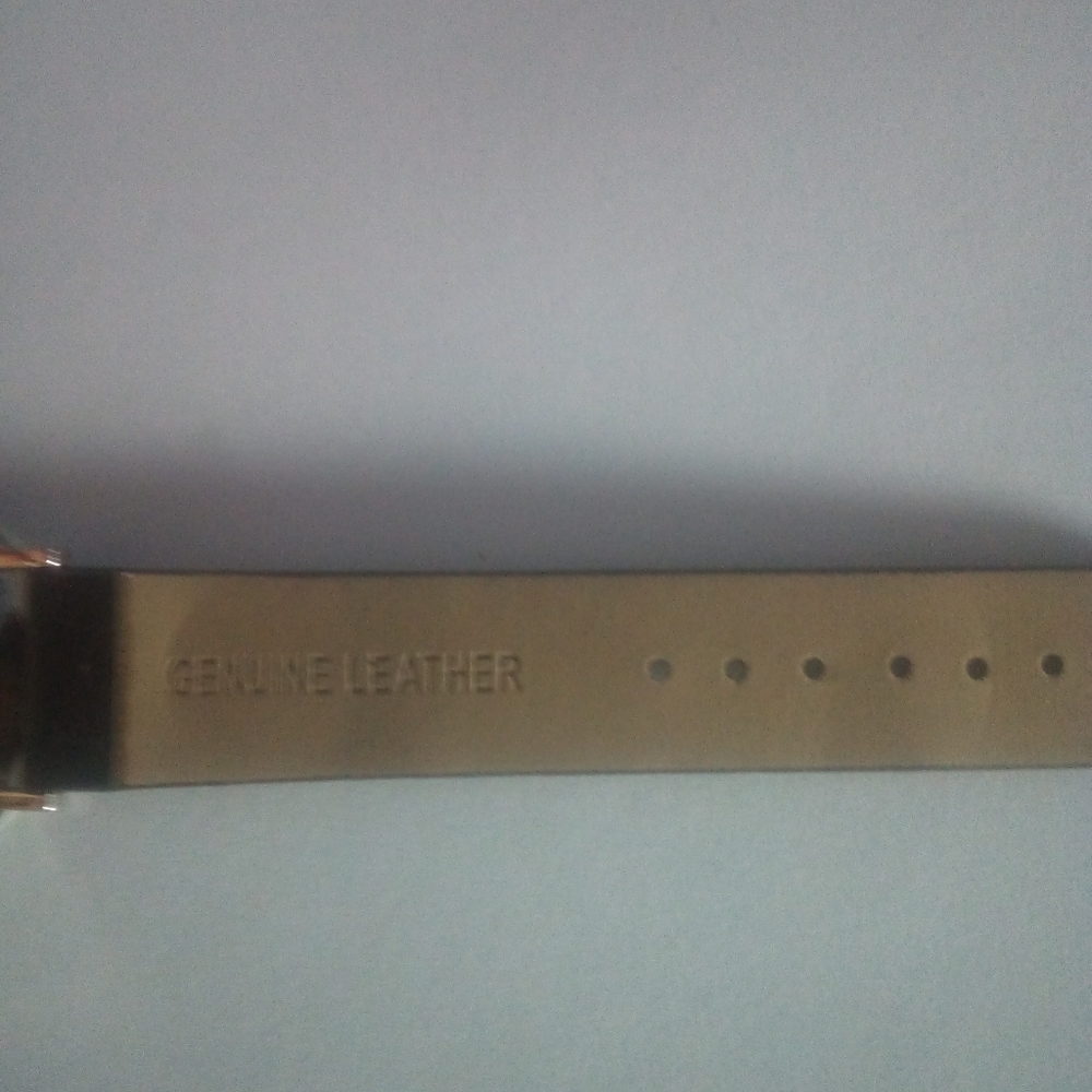 A watch - Picture 2 of 2